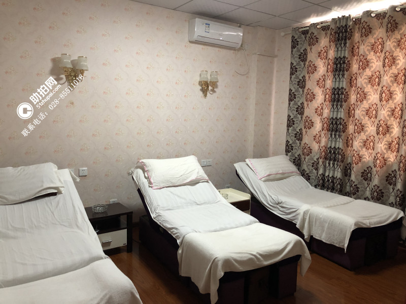 成都市郫都区三道堰镇永宁北路164号18栋1-2