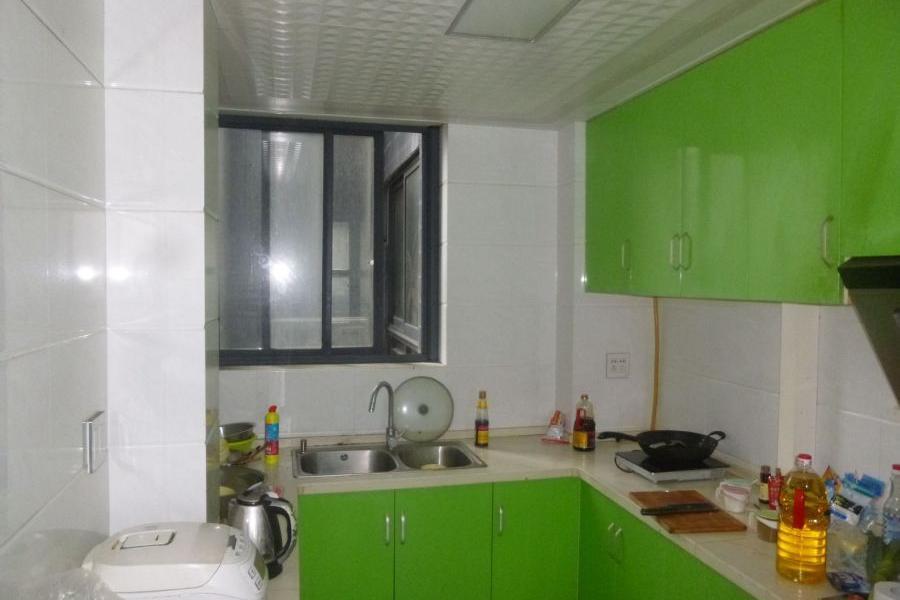 桐乡市濮院镇桐星大道710号上上城8幢2单元1